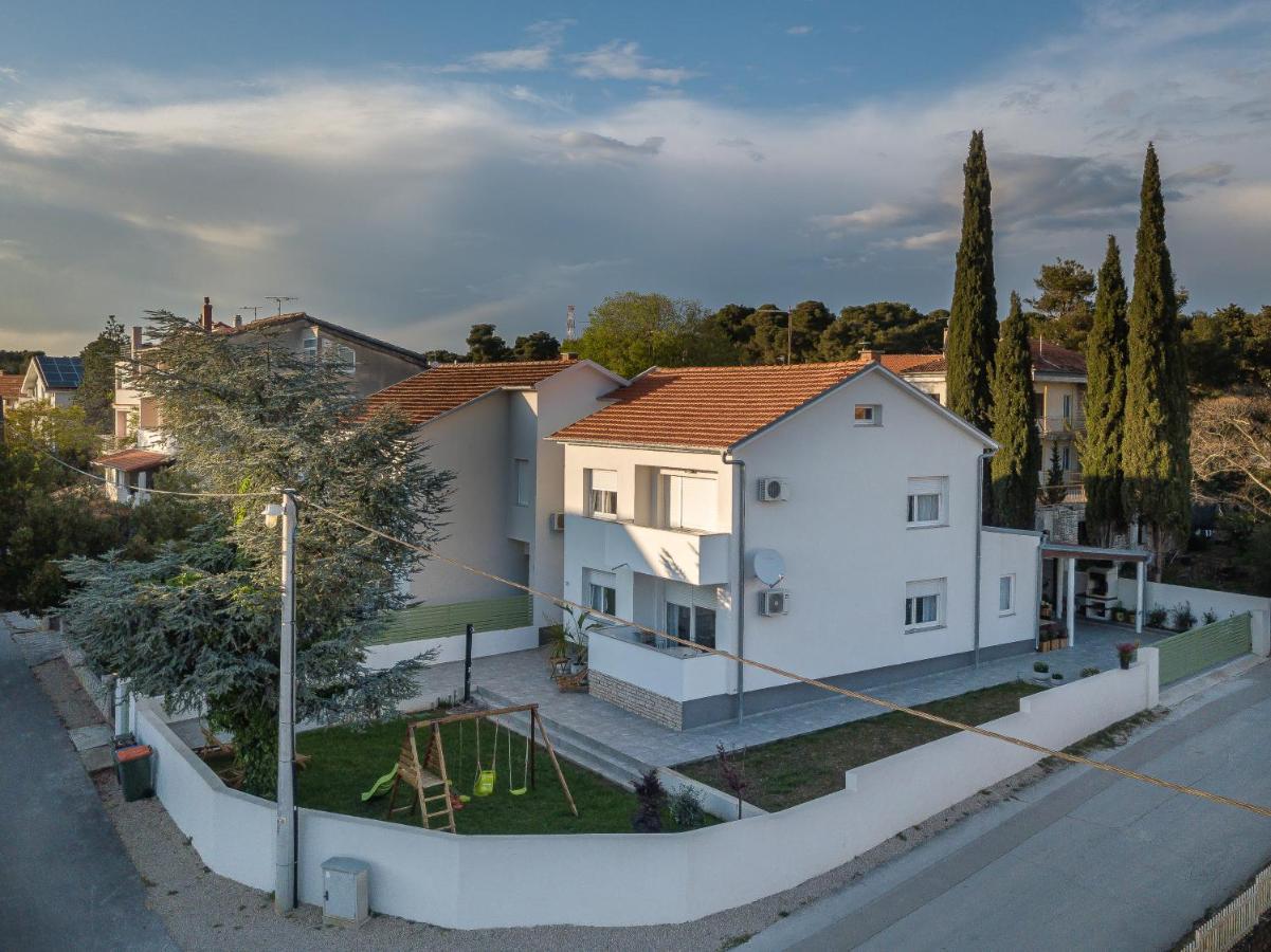 Villa Unica *
